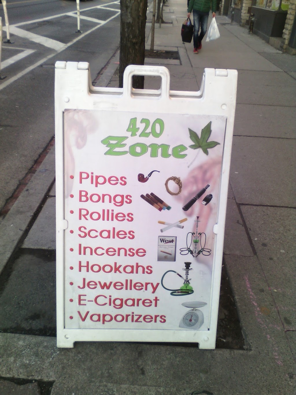 420 ZONE Inc | 499 Bloor St W, Toronto, ON M5S 2M7, Canada | Phone: (416) 792-7774