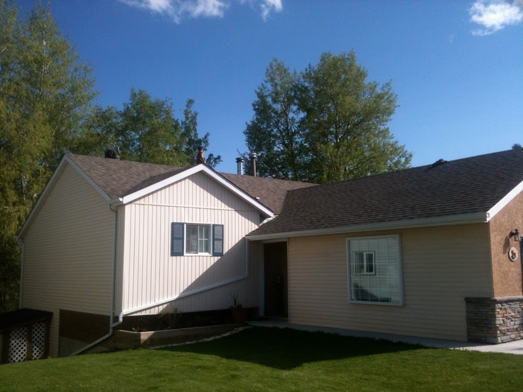 Roof Runner Roofing Ltd. | 232 Spruce St #103, Alberta T4E 1B4, Canada | Phone: (403) 550-2674