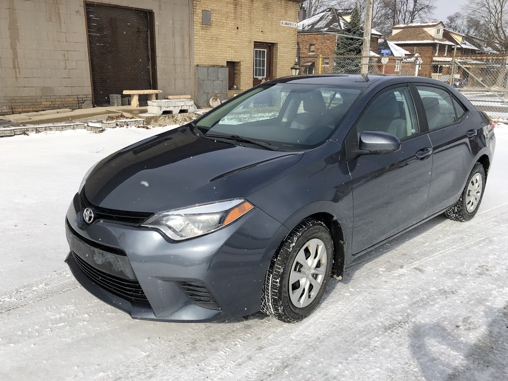 Remax Auto Inc | 33 Lancaster St W, Kitchener, ON N2H 4S8, Canada | Phone: (519) 722-3232