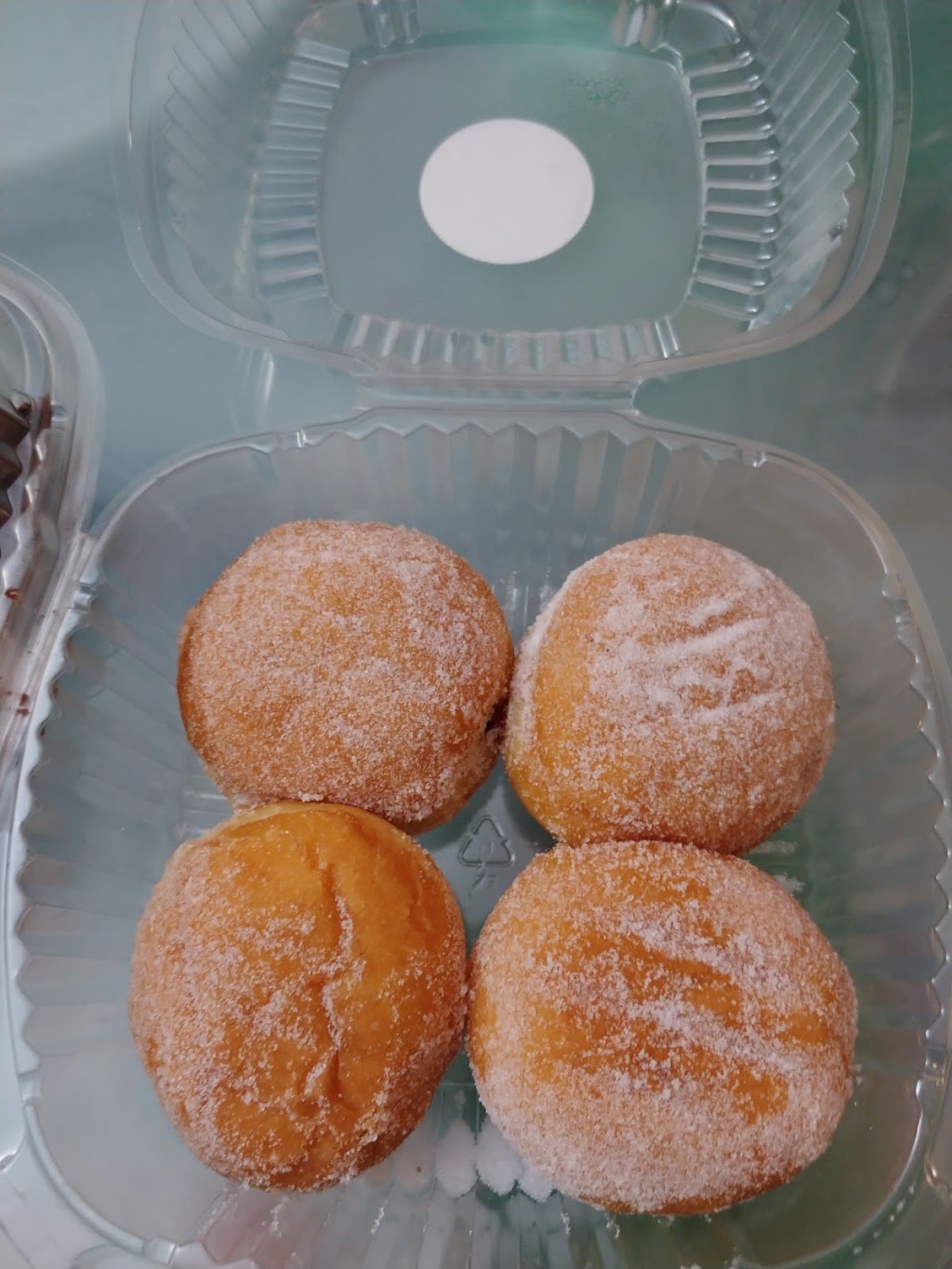 Bocados Bake shop | 925 Queen St W, Toronto, ON M6J 1G5, Canada | Phone: (647) 244-4881
