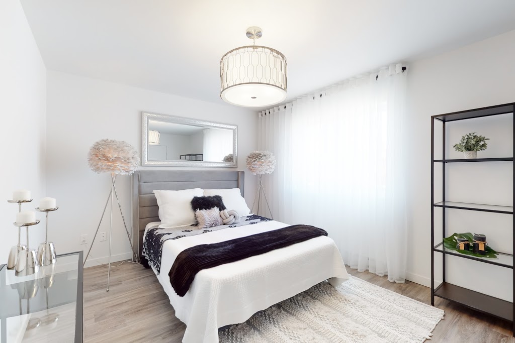 Quartier du Centre Candiac | Avenue Fouquet, Candiac, QC J5R 0T3, Canada | Phone: (438) 884-1590