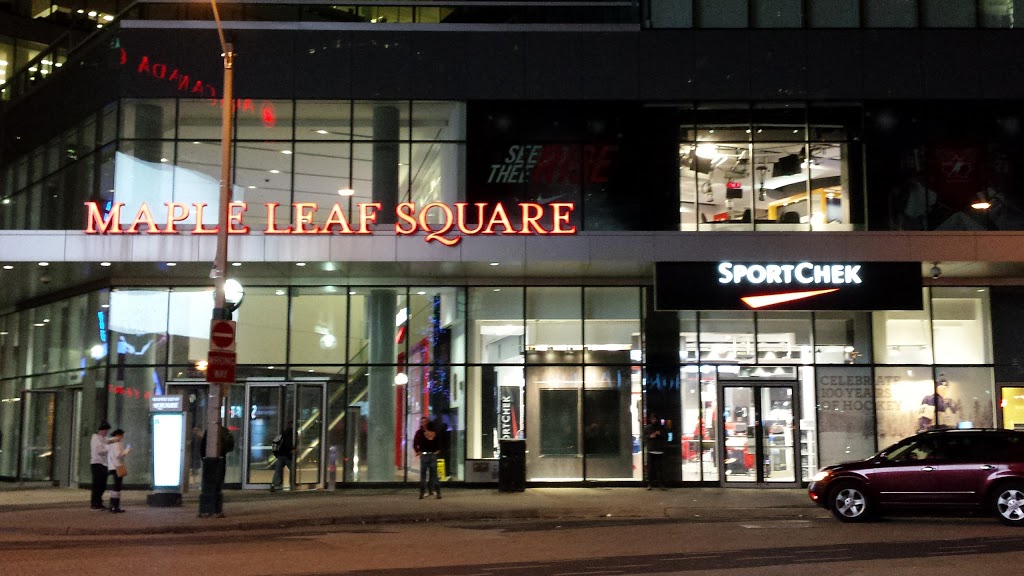 Sport Chek | MAPLE LEAF SQUARE, 15 York St, Toronto, ON M5J 0A3, Canada | Phone: (416) 981-0980