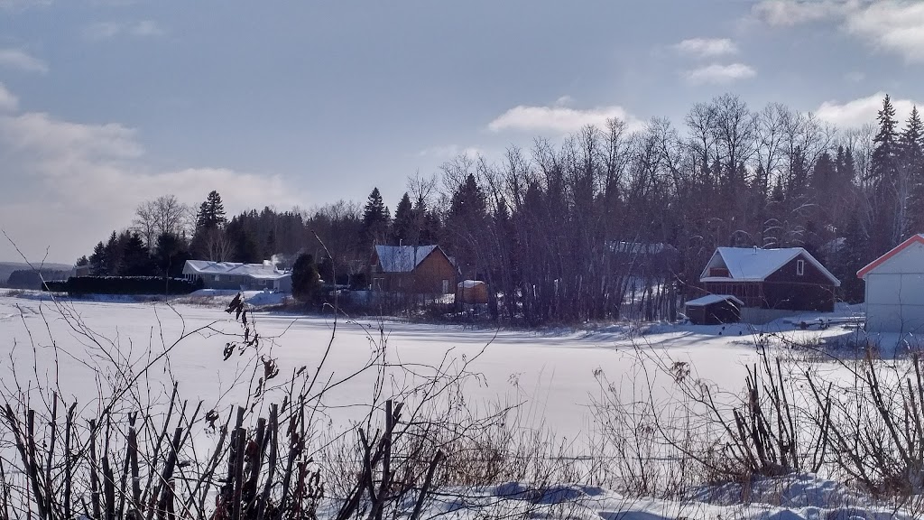Au Ptit Gibier | 7920 Chem. du Lac-Kaiagamac, Saint-Michel-des-Saints, QC J0K 3B0, Canada | Phone: (877) 833-6714
