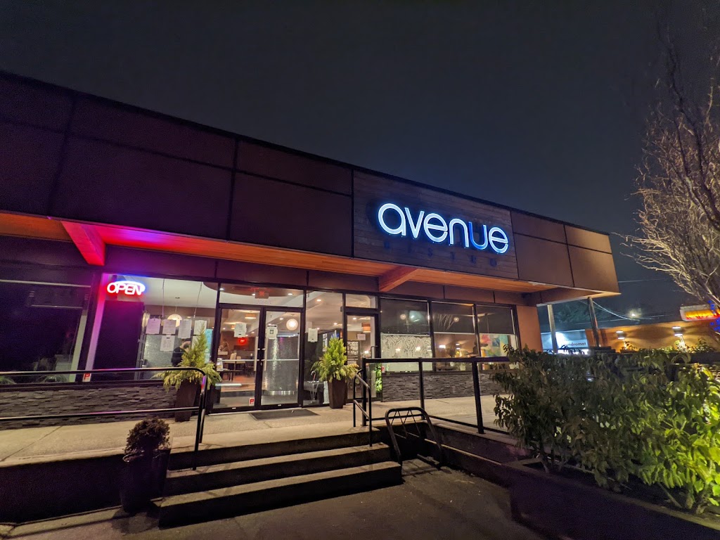 Avenue Bistro | 2064 Comox Ave, Comox, BC V9M 1P8, Canada | Phone: (250) 890-9200