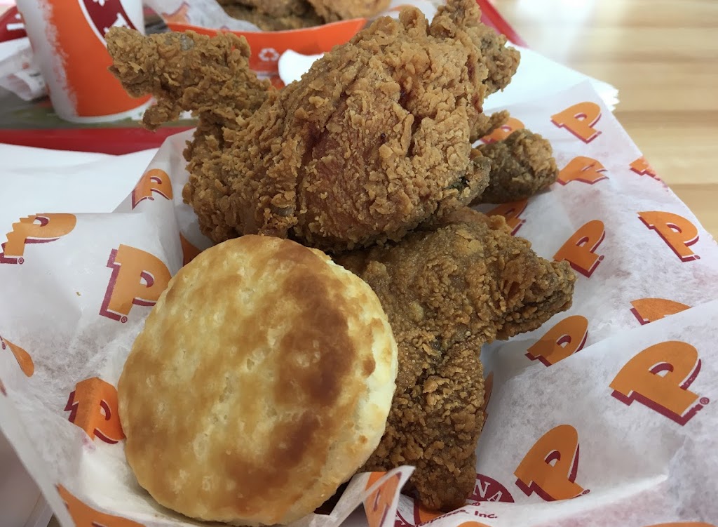 Popeyes Louisiana Kitchen | Centre, 1046 Princess St Unit C5, Kingston, ON K7L 1H2, Canada | Phone: (613) 542-2020