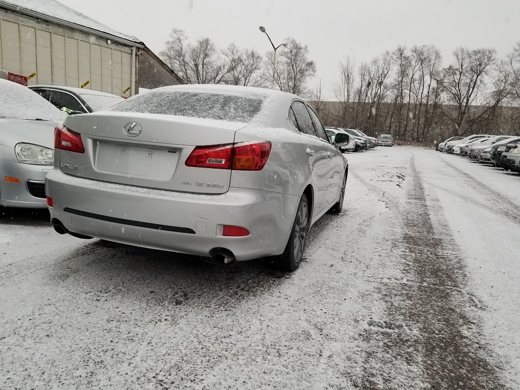 Reliable Pre Owned Cars | 1000 Dundas St E, Mississauga, ON L4Y 2B8, Canada | Phone: (647) 869-2555