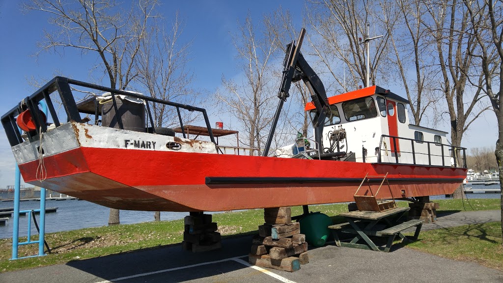 Marina Port de plaisance Réal-Bouvier | 101 Chemin de la Rive, Longueuil, QC J4H 4C9, Canada | Phone: (450) 442-9575