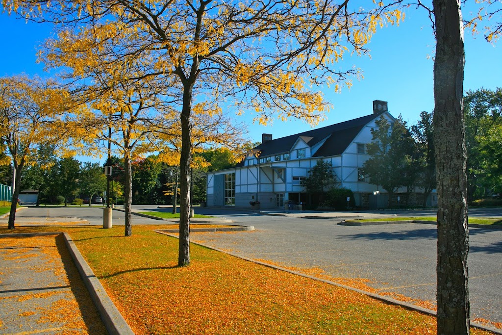 West Rouge Tennis Club | 270 Rouge Hills Dr, Scarborough, ON M1C 2Z1, Canada | Phone: (416) 803-1154