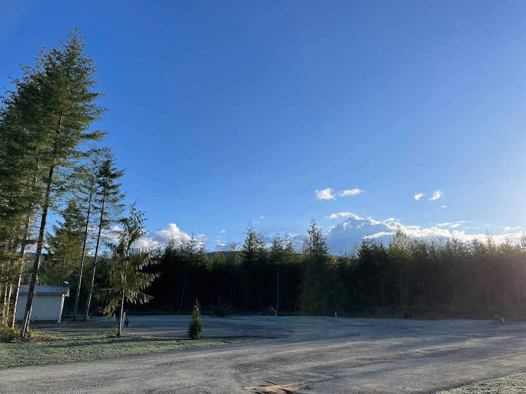 Lost Savanna RV Park | 7521 Sturgess Rd, Black Creek, BC V9J 1G7, Canada | Phone: (250) 202-2729