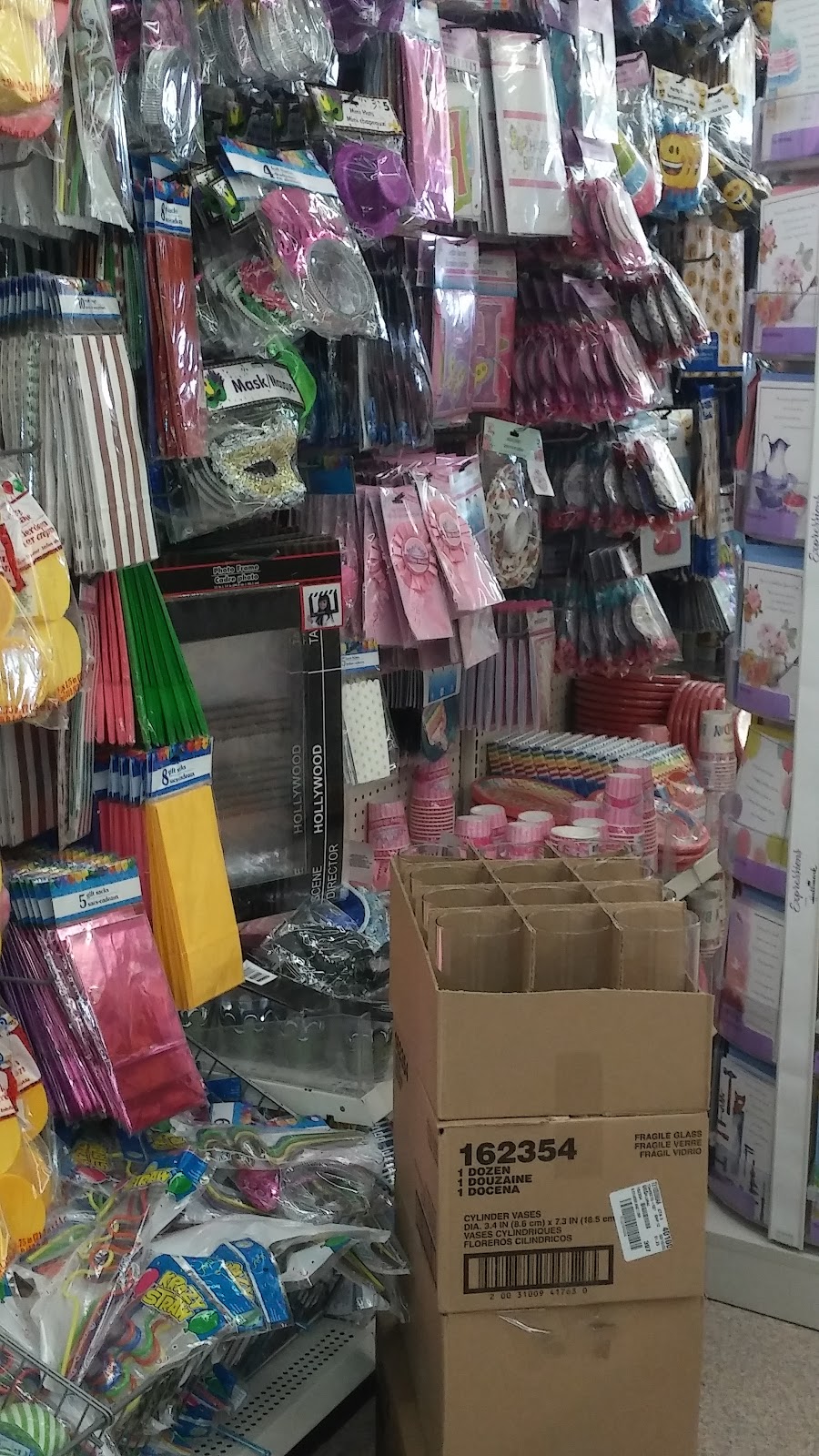 Dollar Tree | 814 Warden Ave F2, Scarborough, ON M1L 4W1, Canada | Phone: (416) 752-2746