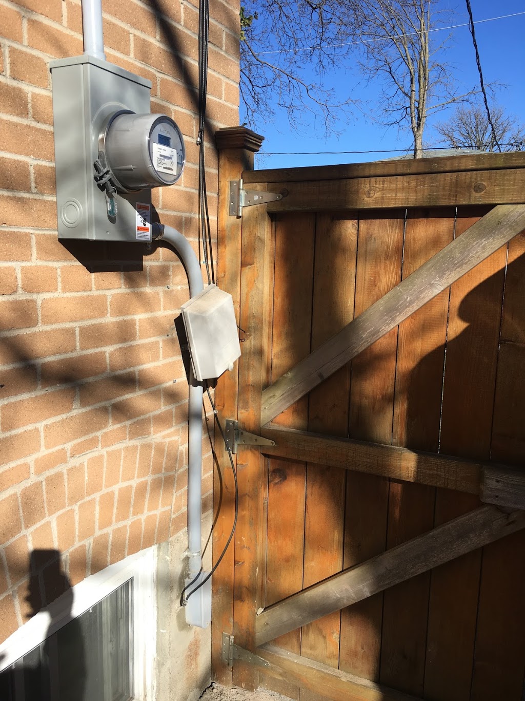 Safe Electrical Solutions | 26 Hertford Ave, York, ON M6M 1S1, Canada | Phone: (416) 236-7100