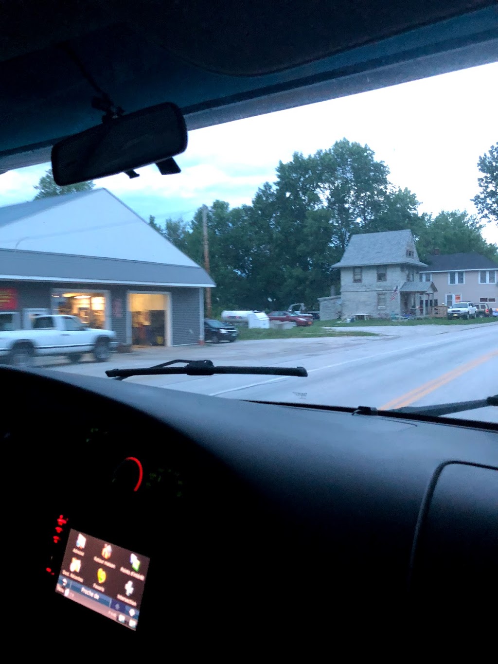 Poissant Auto | 214 S Main St, Alburg, VT 05440, USA | Phone: (802) 796-3434
