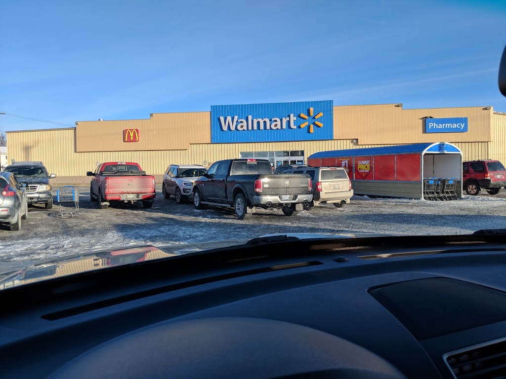 Walmart Woodstock Supercentre | 499 Norwich Ave, Woodstock, ON N4S 9A2, Canada | Phone: (519) 539-5120