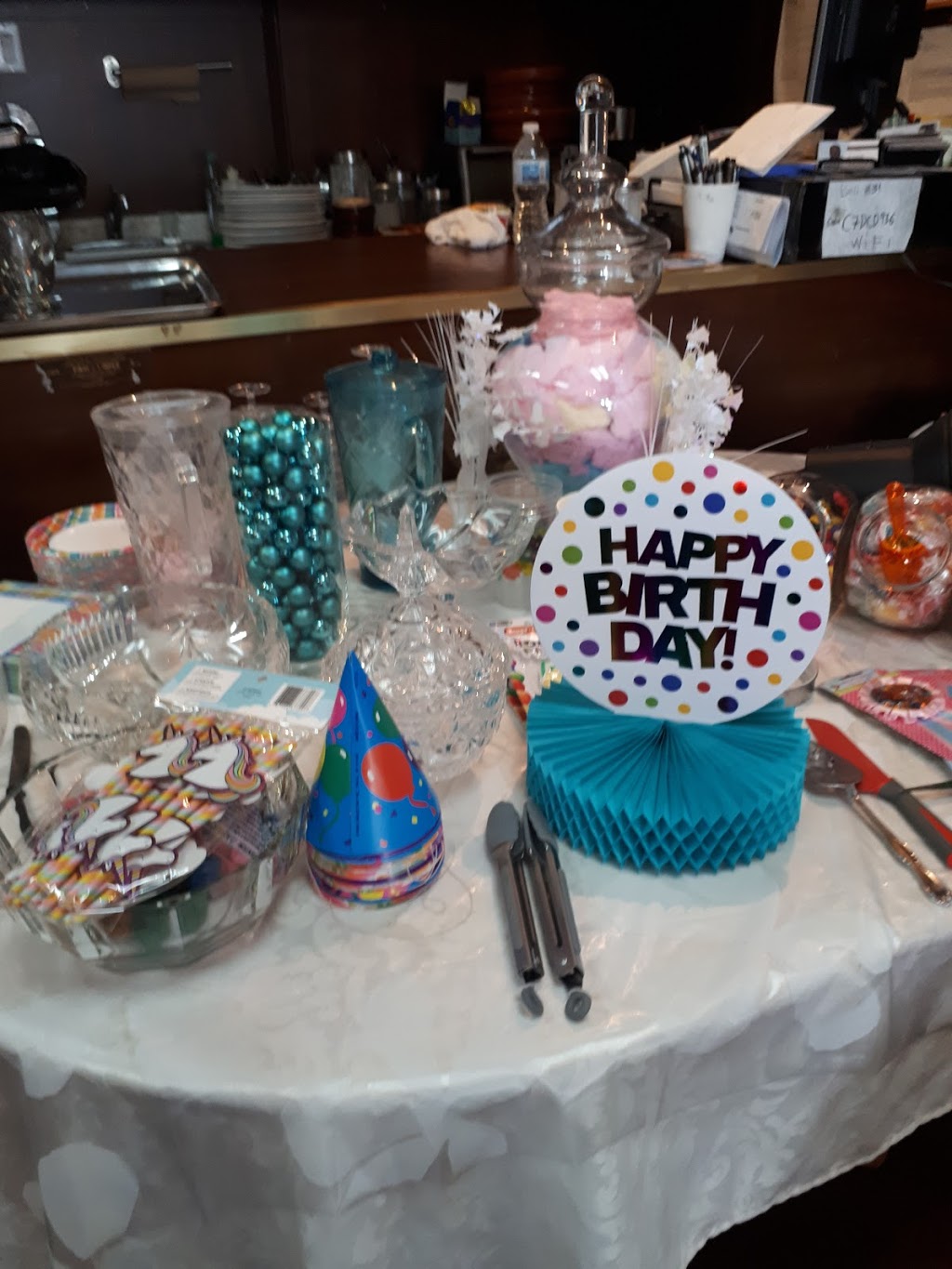 Café Ourika | 5780 Grande Allée, Saint-Hubert, QC J3Y 1B2, Canada | Phone: (450) 443-8478