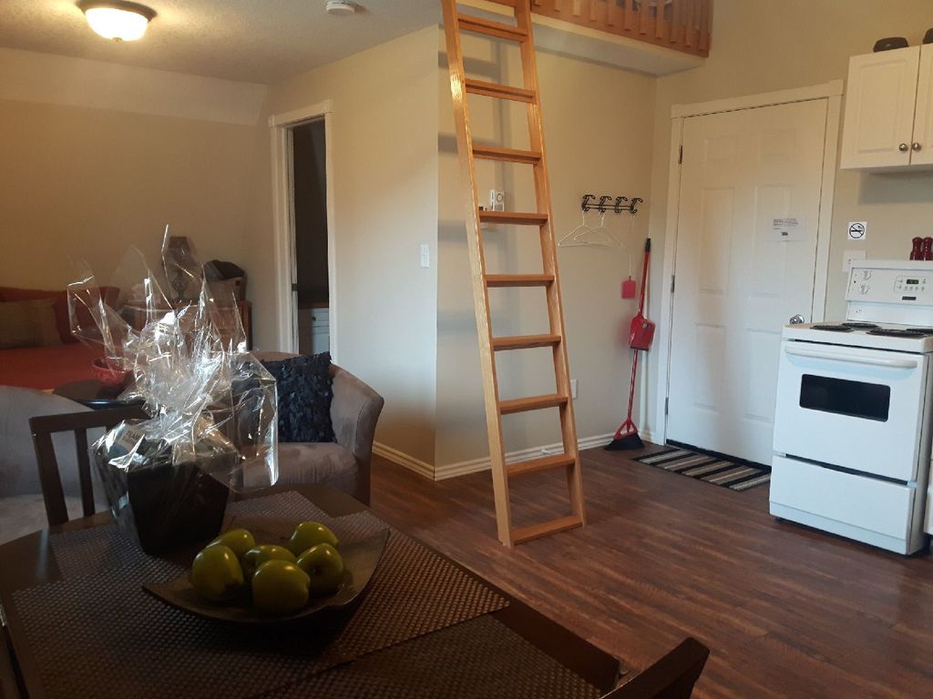 Hillside Studio Suites B&B | HWY #20, Lumsden, SK S0G 3C0, Canada | Phone: (306) 731-2366
