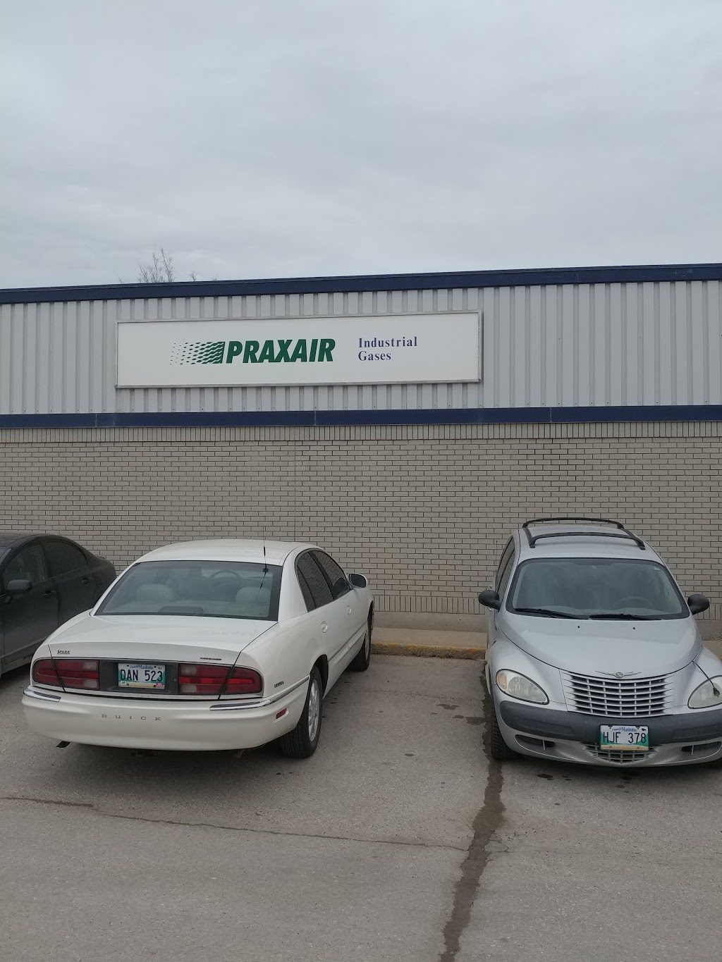 Praxair Canada Inc. | 650 Nairn Ave, Winnipeg, MB R2L 0X5, Canada | Phone: (204) 663-4393
