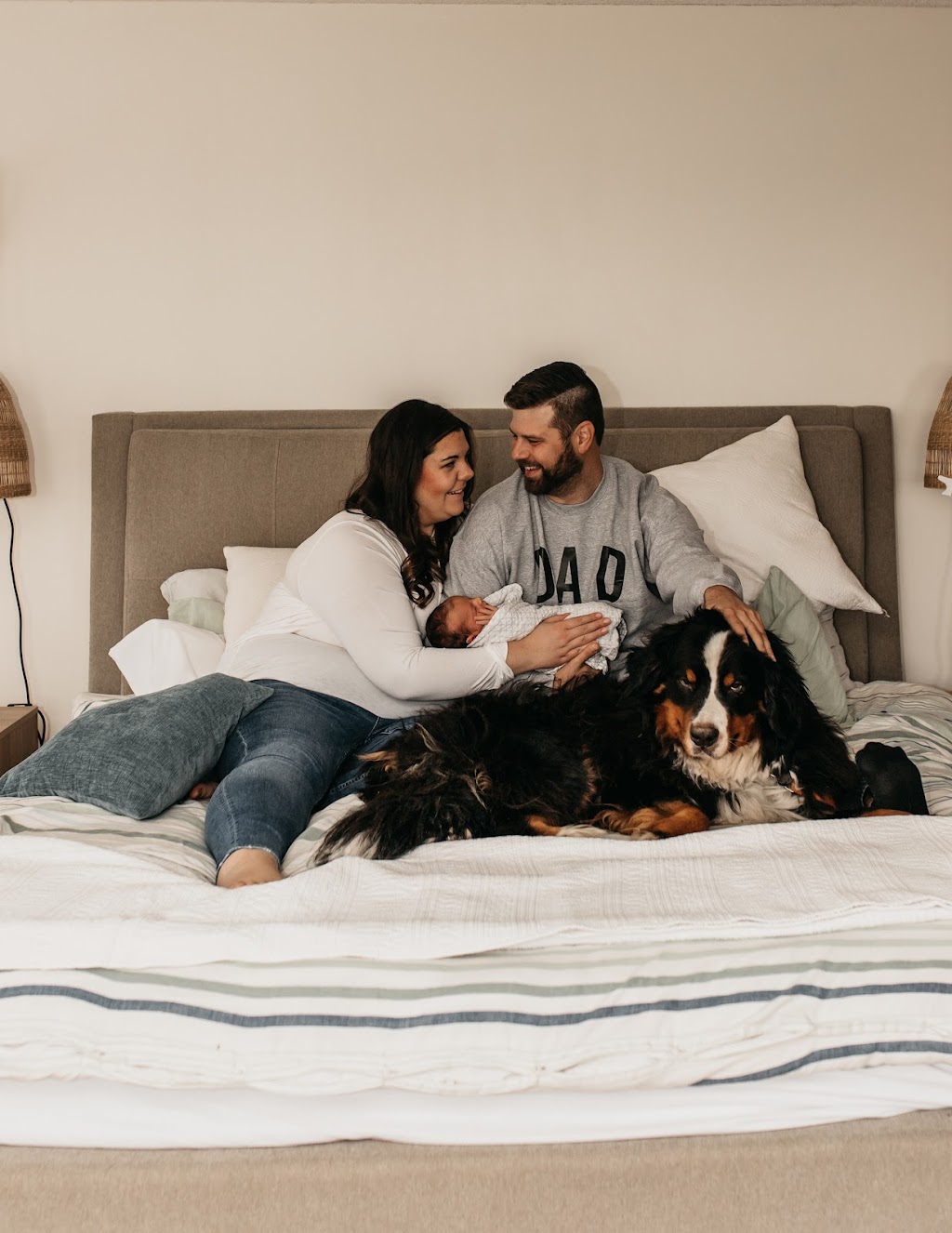 Raeleen Kay Photography | 1051 Graydon Hill Blvd SW, Edmonton, AB T6W 3C8, Canada | Phone: (519) 404-2480