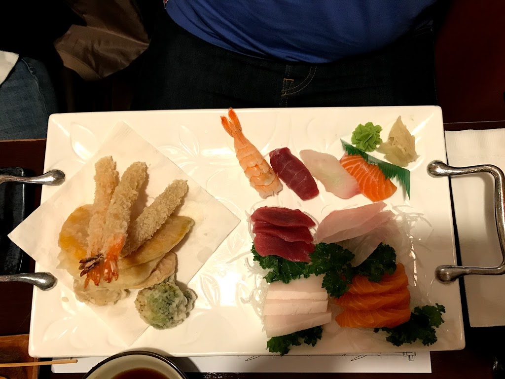 Gonoe Sushi | 1310 Don Mills Rd., North York, ON M3B 2W6, Canada | Phone: (416) 386-0801