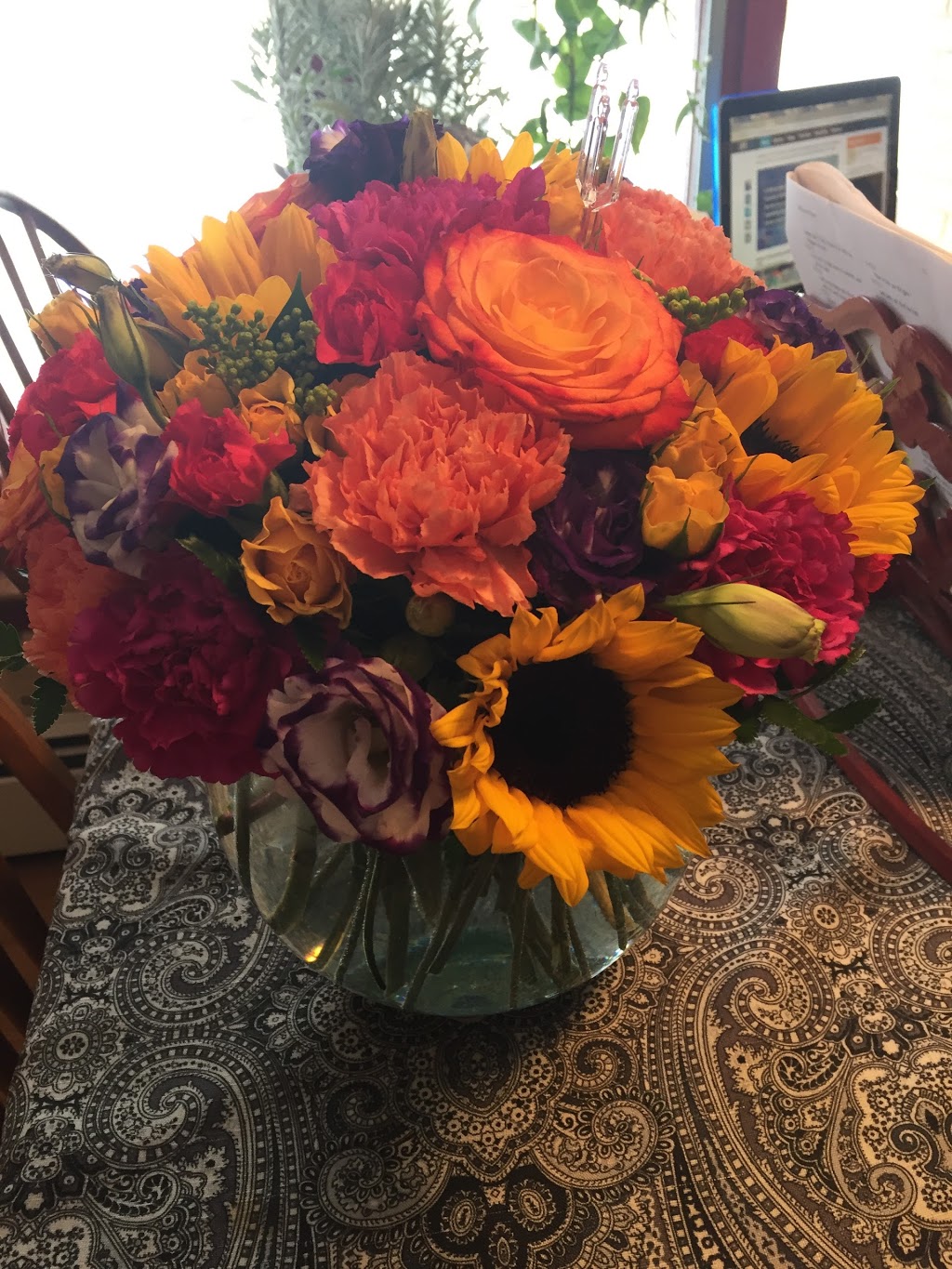 South End Floral | 218 Abbott Rd, Buffalo, NY 14220, USA | Phone: (716) 822-7562