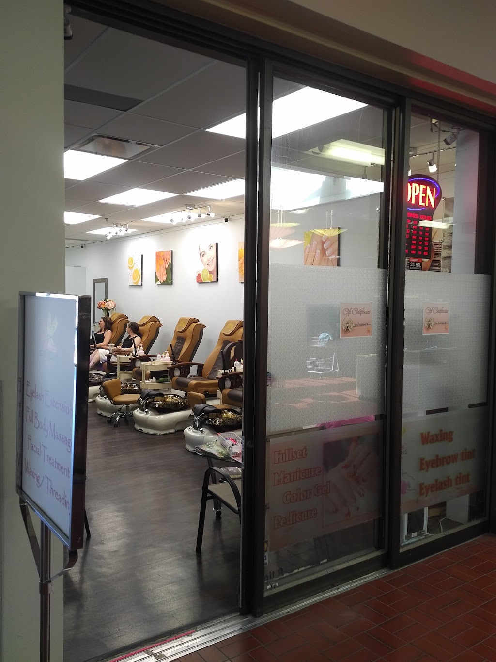 Gibsons Nail Spa | 900 Gibsons Way, Gibsons, BC V0N 1V7, Canada | Phone: (604) 840-9696