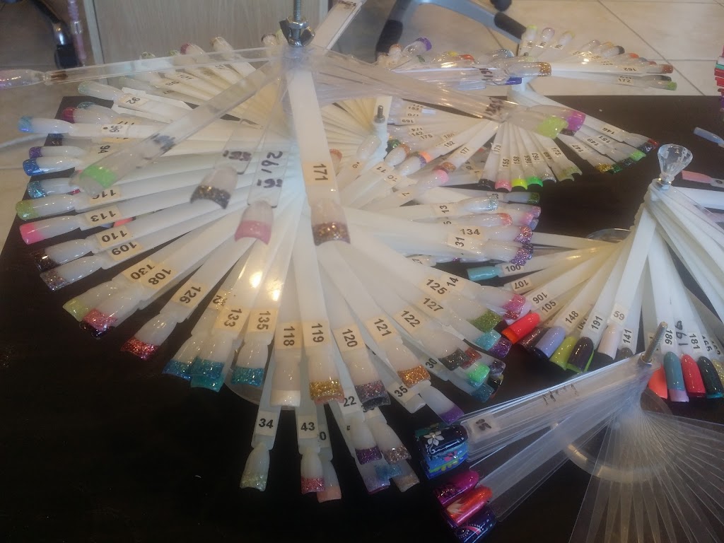 Divine Nails & Spa 3 | 5227 Lakeshore Dr, Sylvan Lake, AB T4S 1Y8, Canada | Phone: (403) 887-1916