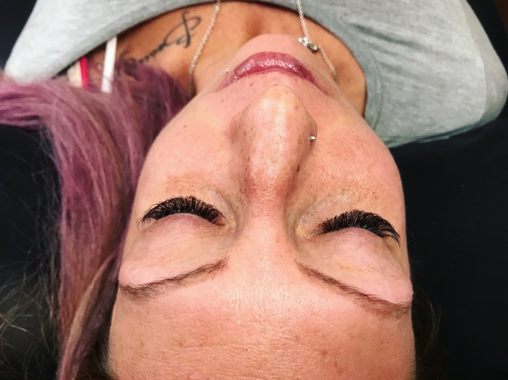 Lashes by Darby | 56 Boyne Crescent, Alliston, ON L9R 1K5, Canada | Phone: (705) 716-3824