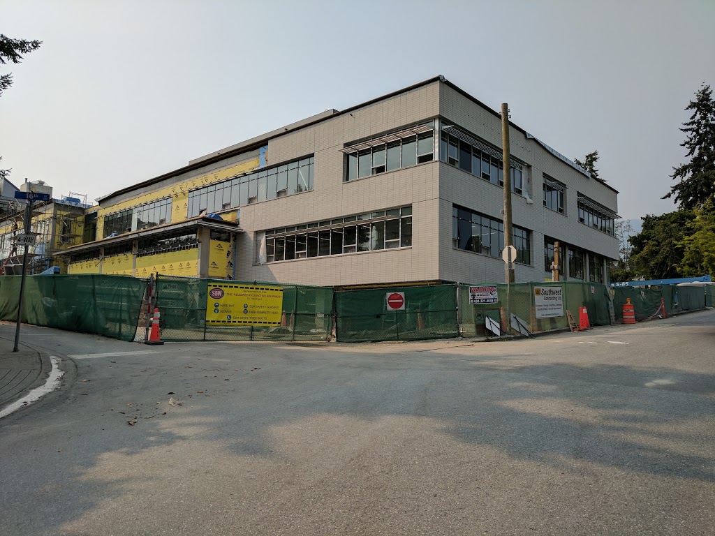 West Vancouver Police Department | 755 16th St, West Vancouver, BC V7V 0B8, Canada | Phone: (604) 925-7300