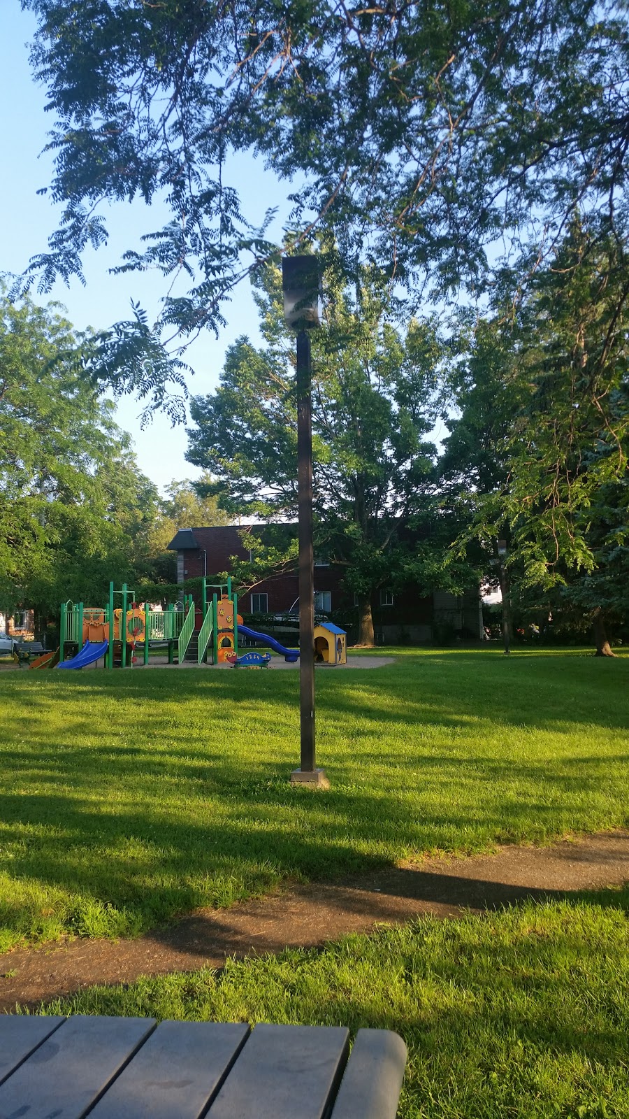 Parc Dalmany | Rue Dalmany, Montréal, QC H8R, Canada