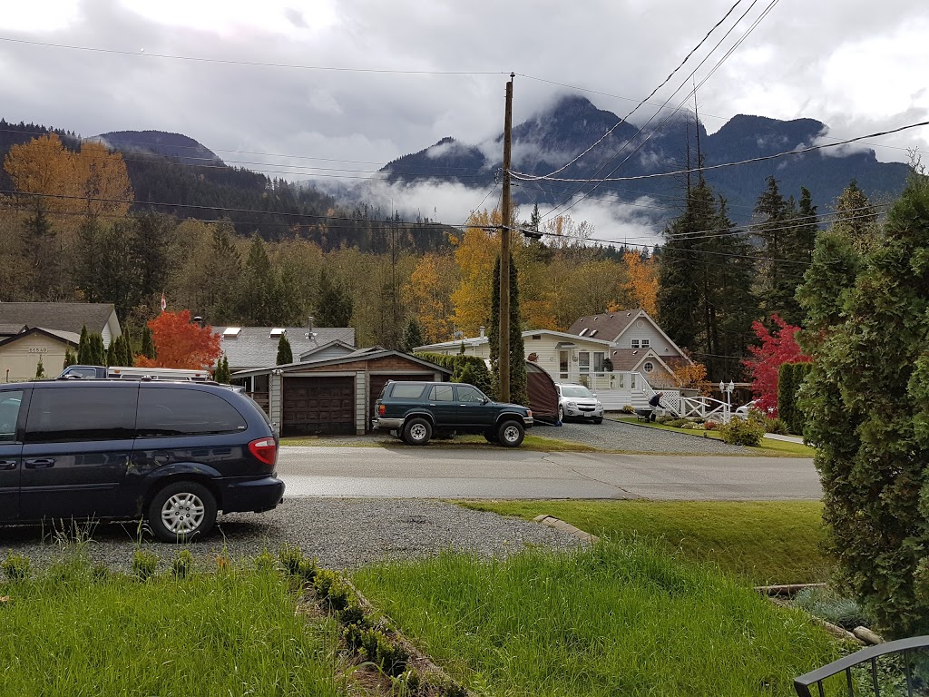 Kawkawa Camp & Retreat | 66706 Kawkawa Lake Rd, Hope, BC V0X 1L1, Canada | Phone: (604) 869-9637