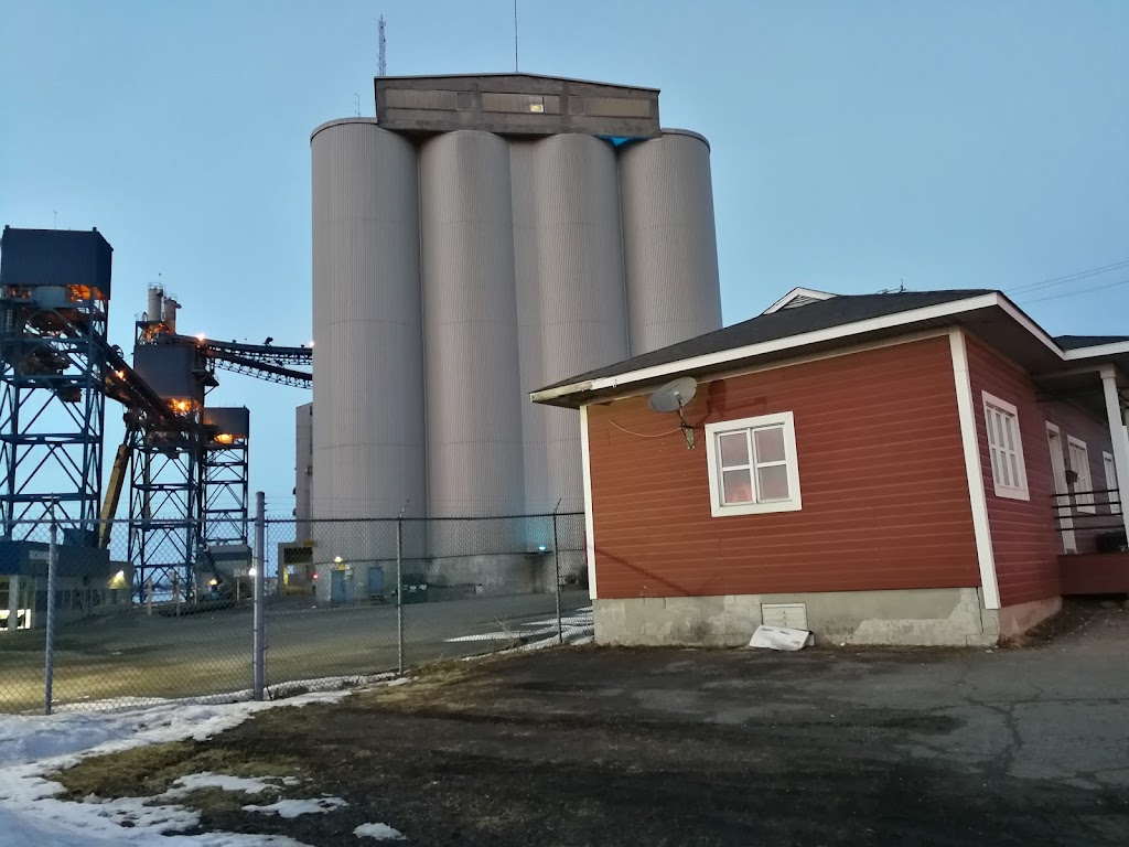Océan Remorquage Sorel Inc | 10 Rue de la Reine, Sect. 12, Port de Sorel, Sorel-Tracy, QC J3P 4R2, Canada | Phone: (450) 742-4882