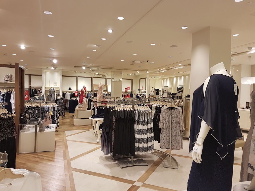 Laura | 6551 No. 3 Rd, Richmond, BC V6Y 2B6, Canada | Phone: (604) 214-2055