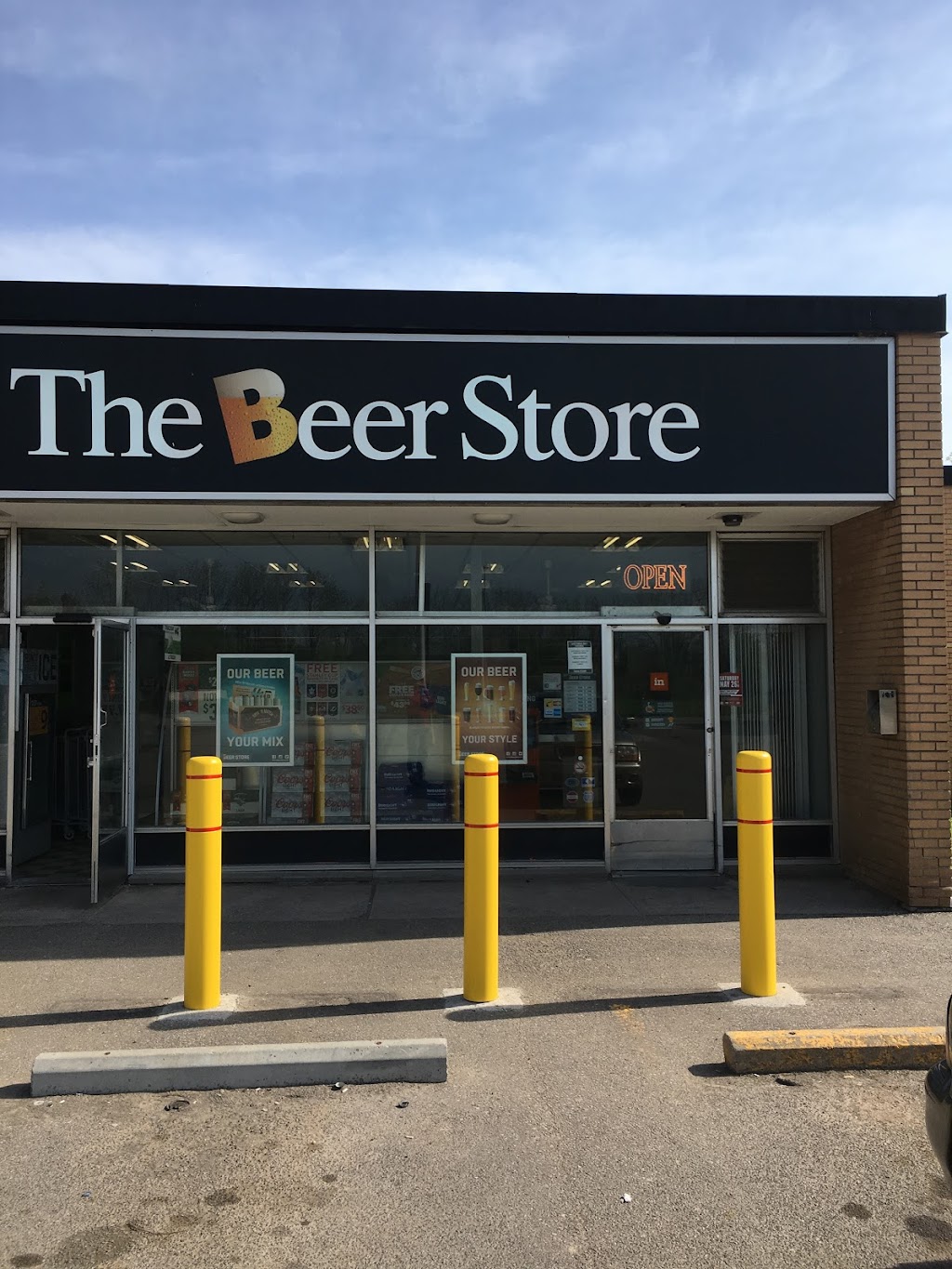 The Beer Store | 4670 Bridge St, Niagara Falls, ON L2E 2R8, Canada | Phone: (905) 354-3662