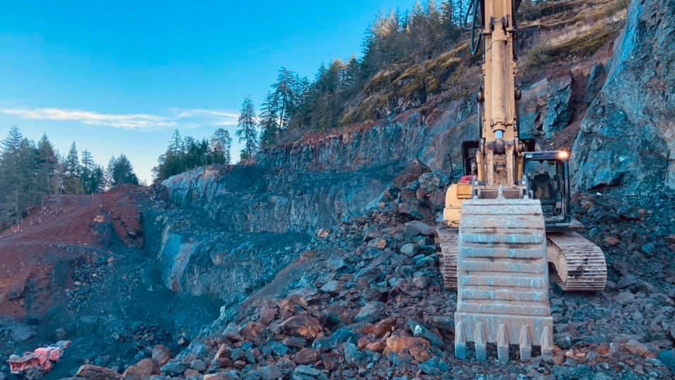 Spider Lake Rock And Gravel Ltd | 2800 Marshland Rd, Qualicum Beach, BC V9K 2L7, Canada | Phone: (250) 927-7625