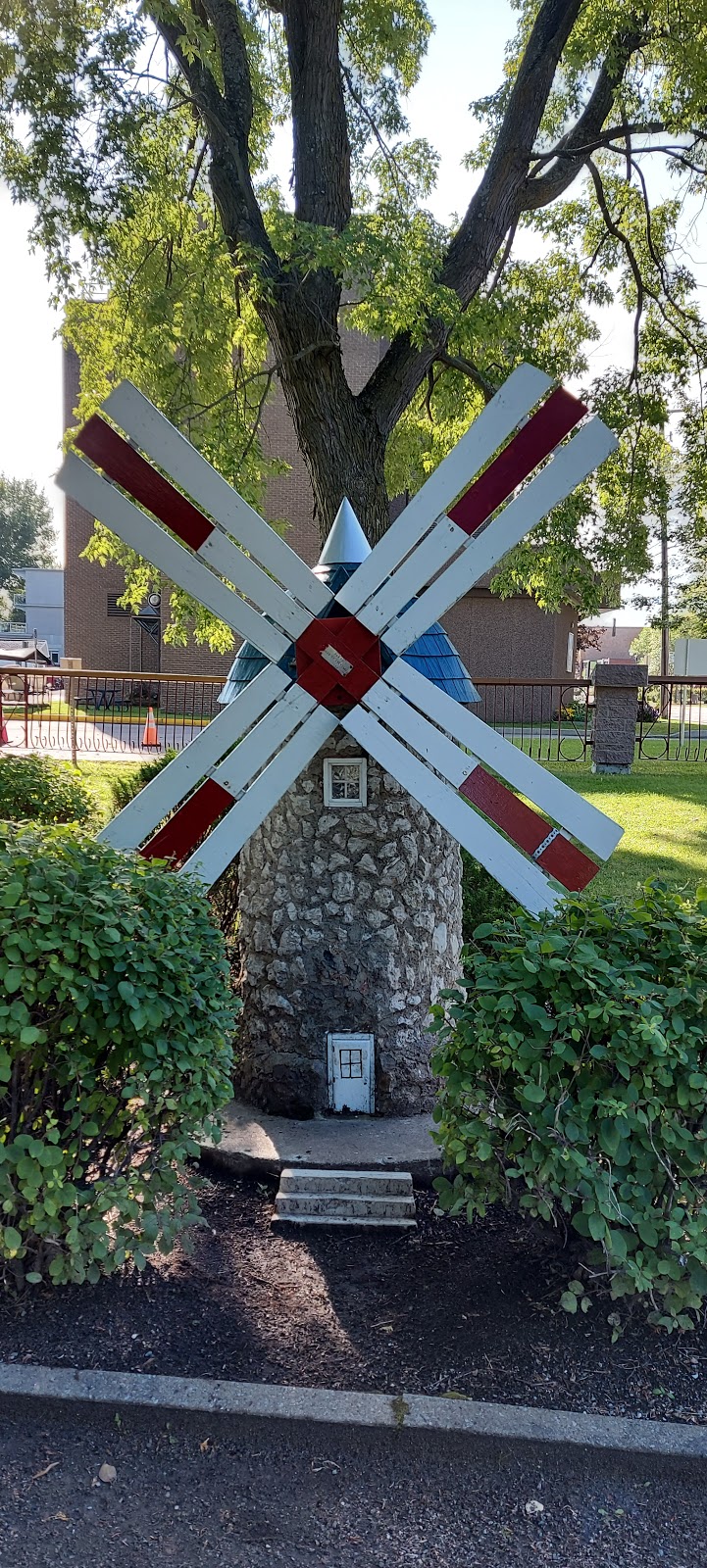 St-Felicien Maison-La Culture | 1058 Bd du Sacré Coeur, Saint-Félicien, QC G8K 1R2, Canada | Phone: (418) 679-1363