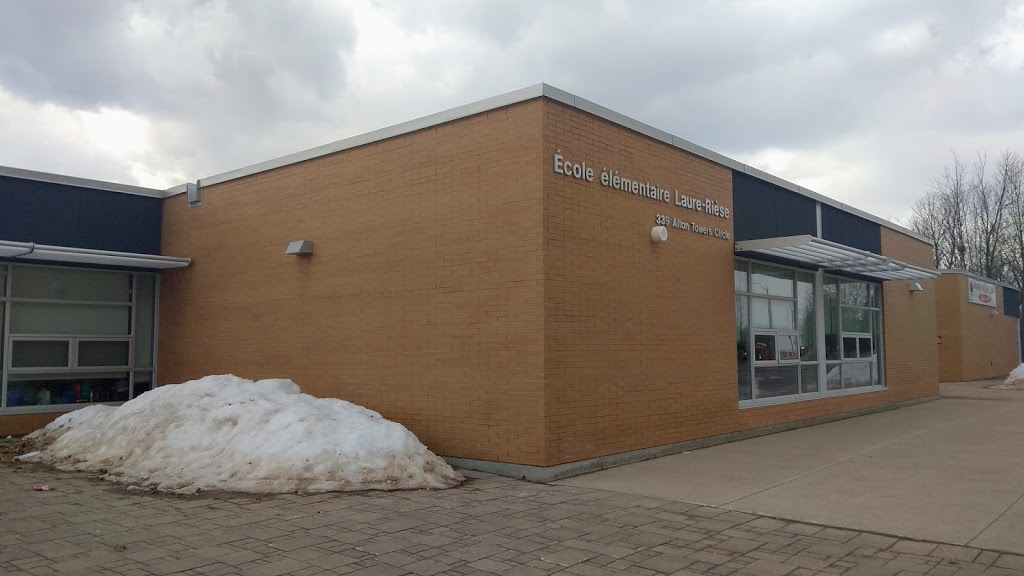 Elementary School Laure-Rièse | 339 Alton Towers Cir, Scarborough, ON M1V 4L3, Canada | Phone: (416) 397-2014
