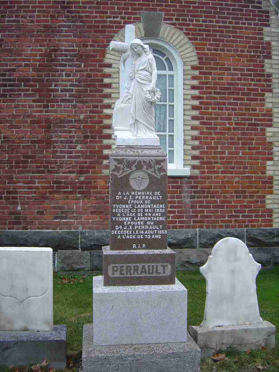 Perrault Headstone | 133 Rue Principale, Saint-Anselme, QC G0R 2N0, Canada