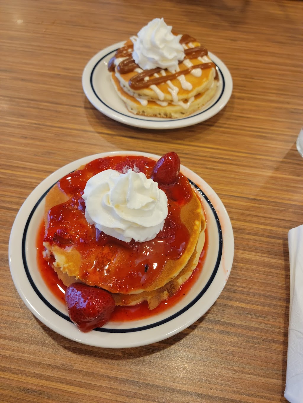 IHOP Belleville | 902 Wallbridge Loyalist Rd, Belleville, ON K8N 4Z5, Canada | Phone: (613) 969-4451