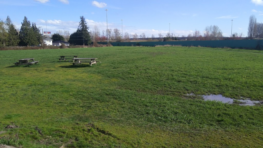 Hamilton Highway Offleash Dog Park | 4551 Thompson Rd, Richmond, BC V6V 1S9, Canada