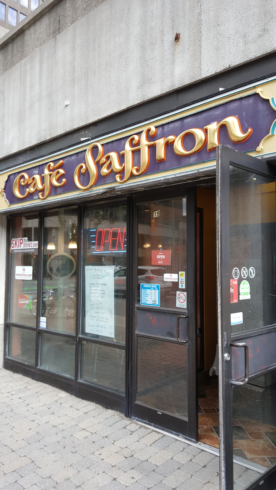Cafe Saffron | 195 Kent St, Ottawa, ON K2P 1Z8, Canada | Phone: (613) 233-8989