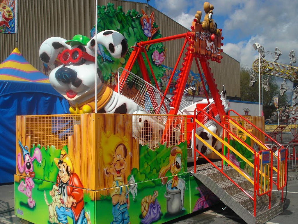 Beauce Carnaval | 2004 Bd Dionne, Saint-Georges, QC G5Y 3W9, Canada | Phone: (418) 228-8008