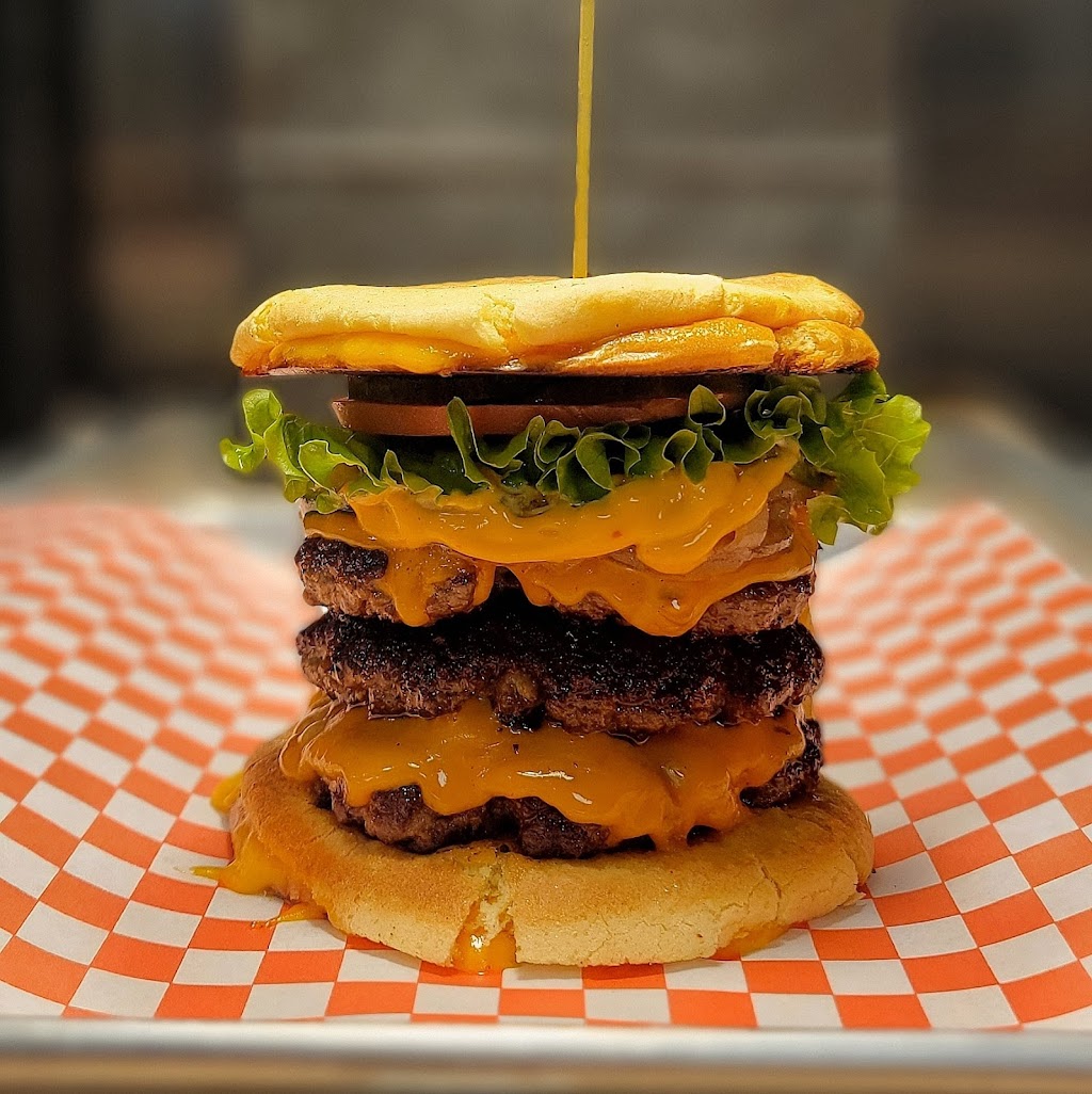 6ixside Burger | 1450 Kingston Rd #18, Pickering, ON L1V 1C1, Canada | Phone: (905) 831-3333