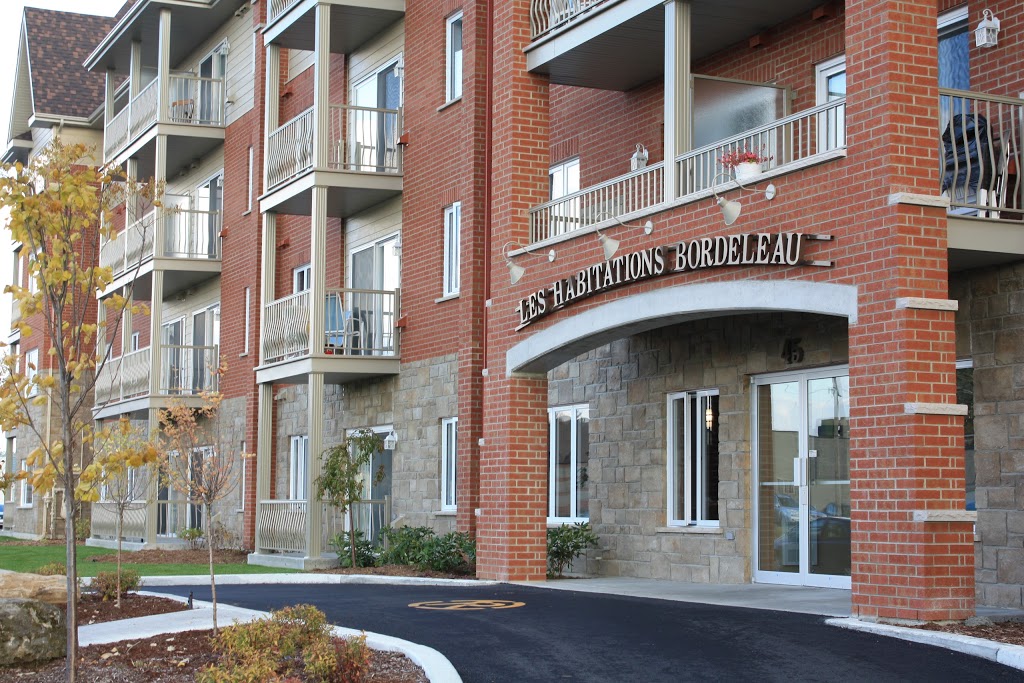 Habitations Bordeleau | 150 Rue Roméo Gaudreault, Saint-Charles-Borromée, QC J6E 0W1, Canada | Phone: (450) 752-2660