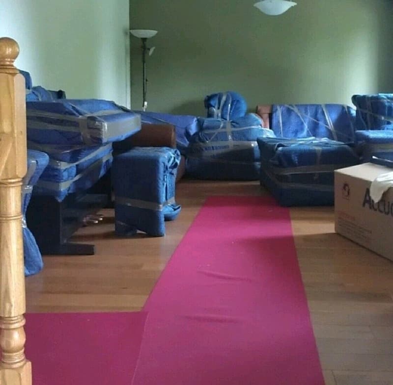 Przeprowadzki toronto | 85 Emmett Ave, Etobicoke, ON M6M 5A2, Canada | Phone: (647) 614-2129