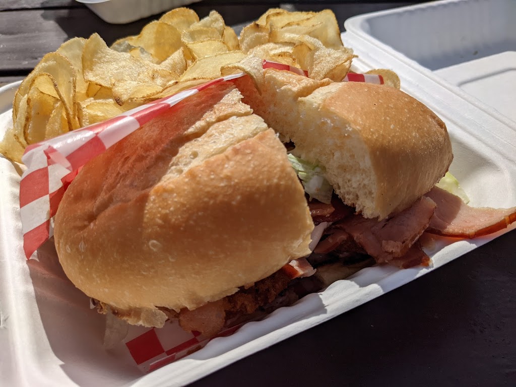JPEats Firehouse Kitchen & Grill Ltd | 105 Island Hwy E, Parksville, BC V9P 0B1, Canada | Phone: (250) 466-9277