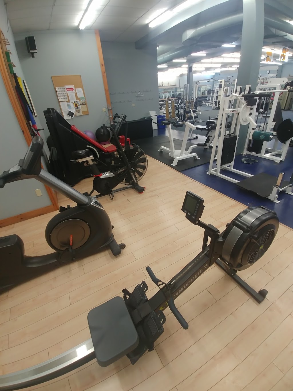 The Weight Room | 402 Laclie St, Orillia, ON L3V 4P5, Canada | Phone: (705) 327-7125