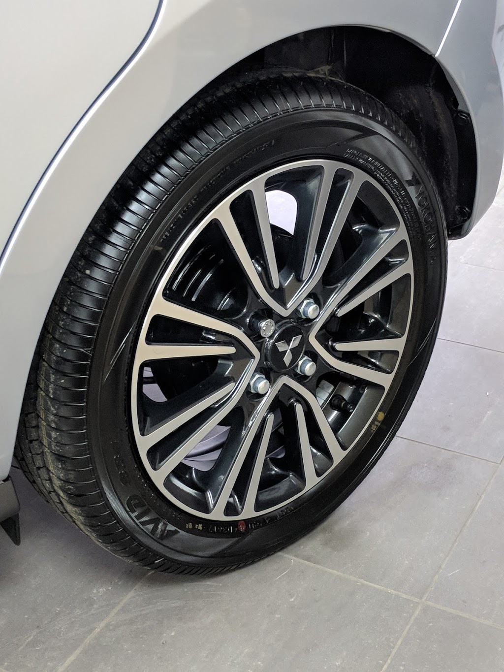 Mountain Mitsubishi | 1670 Upper James St, Hamilton, ON L9B 1K5, Canada | Phone: (905) 526-4899