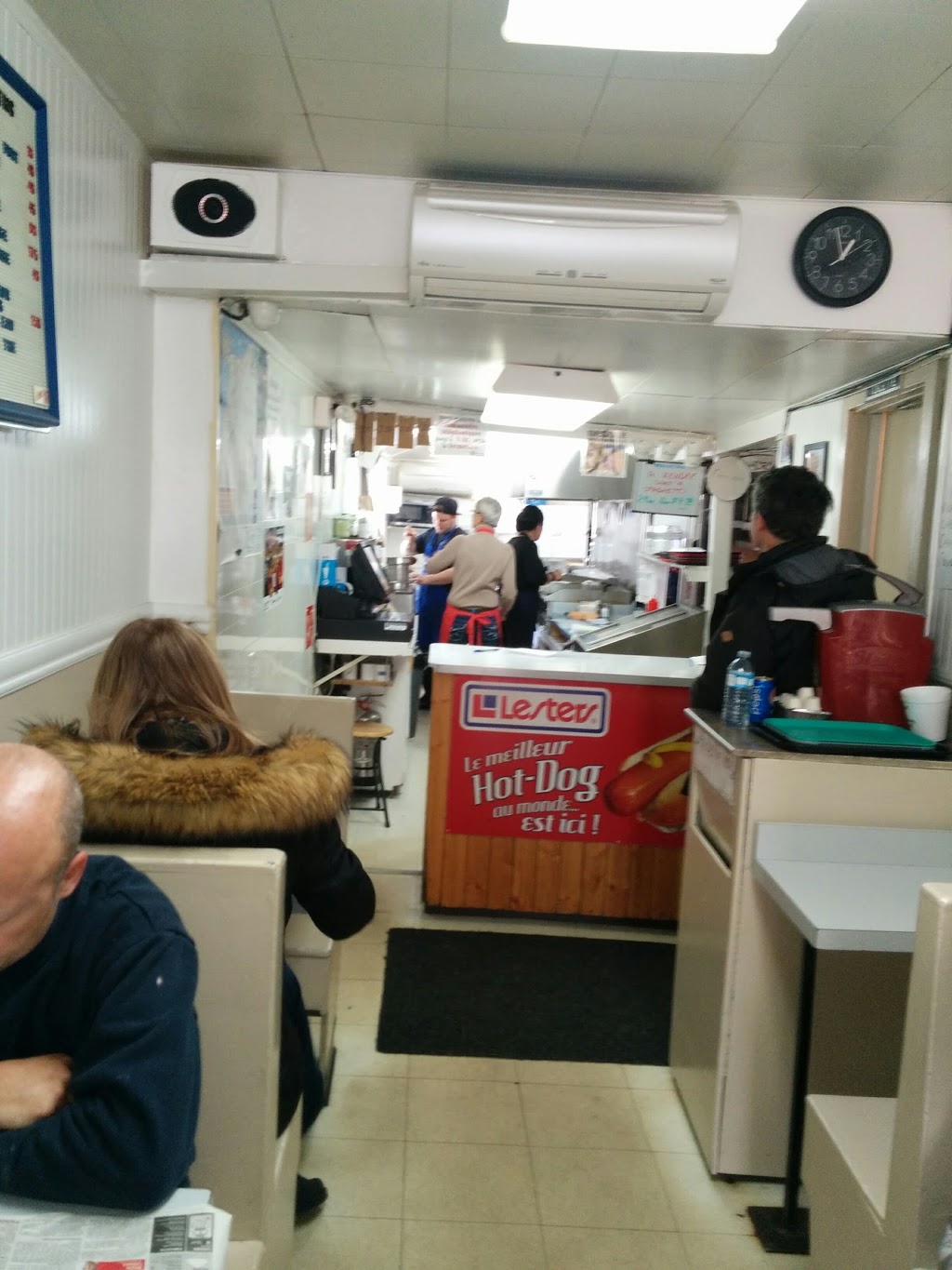 Cantine Hurteau Enr | 112 Avenue de lHôtel-Dieu, Sorel-Tracy, QC J3P 1L4, Canada | Phone: (450) 743-5088