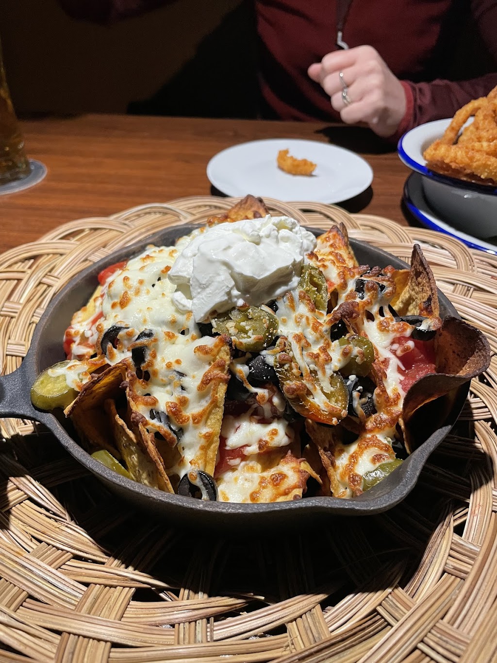 Le Bob | 4855 Bd des Forges, Trois-Rivières, QC G8Y 4Z3, Canada | Phone: (819) 840-5202