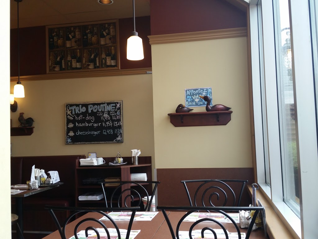 Restau Le Peck | 336 Rue Principale, Saint-Léonard-dAston, QC J0C 1M0, Canada | Phone: (819) 399-2226