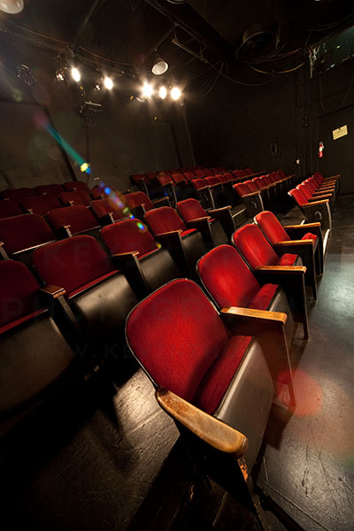 The Staircase | movie theater | 27 Dundurn St N, Hamilton, ON L8R 3C9, Canada | 9055293000 OR +1 905-529-3000